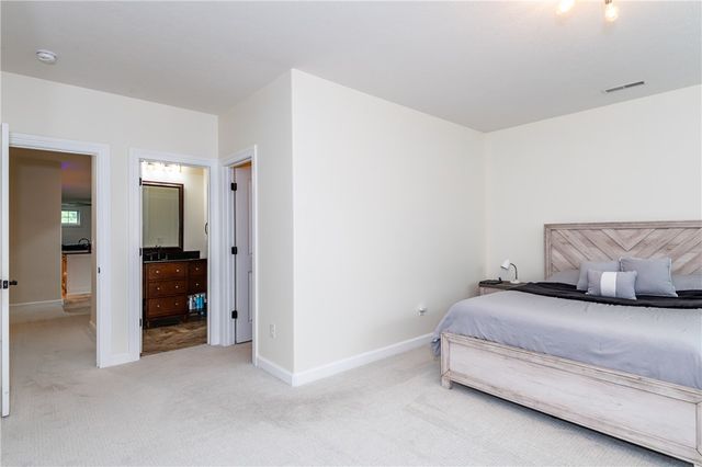 2722 Scarborough Place, Beavercreek Twp, OH 45385