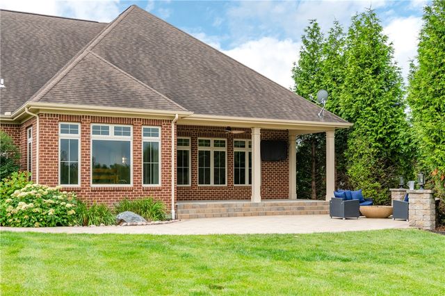 2722 Scarborough Place, Beavercreek Twp, OH 45385