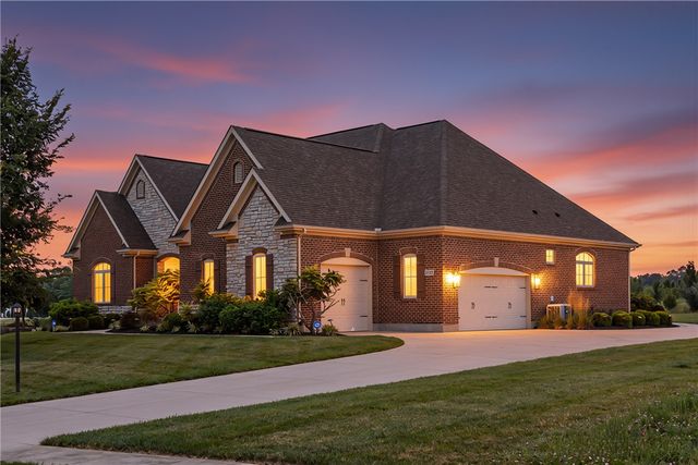 2722 Scarborough Place, Beavercreek Twp, OH 45385