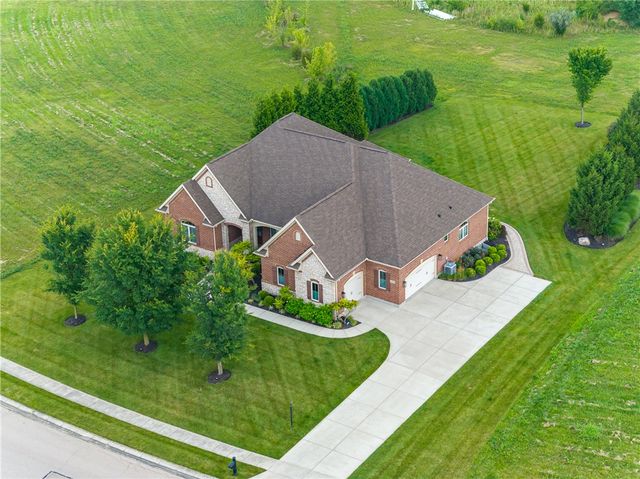 2722 Scarborough Place, Beavercreek Twp, OH 45385