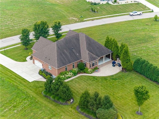 2722 Scarborough Place, Beavercreek Twp, OH 45385