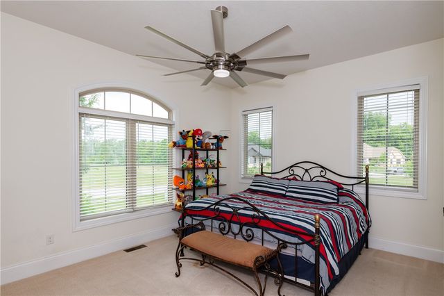 2722 Scarborough Place, Beavercreek Twp, OH 45385