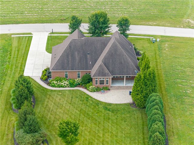 2722 Scarborough Place, Beavercreek Twp, OH 45385