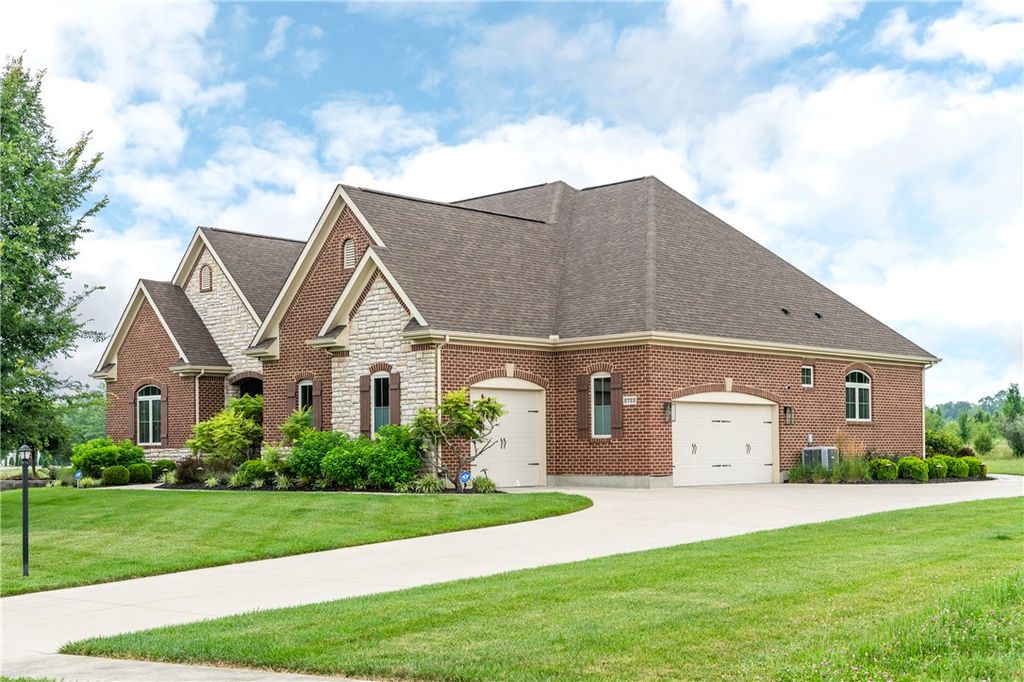 2722 Scarborough Place, Beavercreek Twp, OH 45385