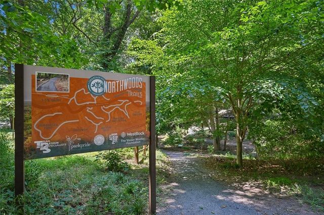4036 Hazel Nut Lake NE, Atlanta, GA 30342