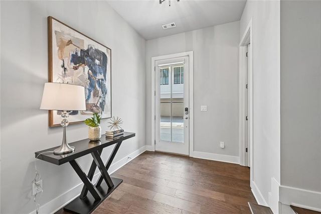 4036 Hazel Nut Lake NE, Atlanta, GA 30342