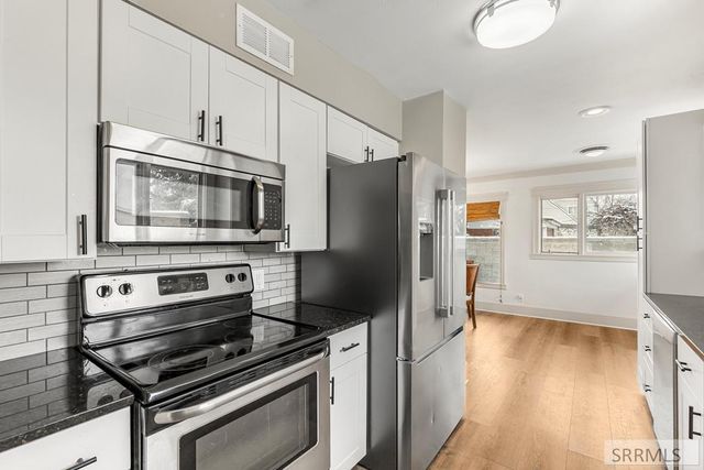 685 11th Street, Idaho Falls, ID 83404