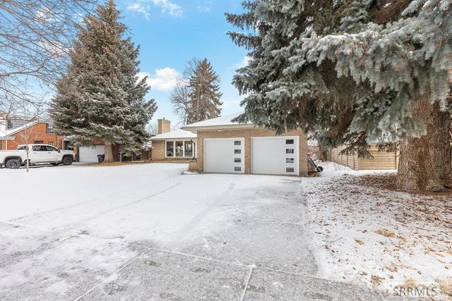 685 11th Street, Idaho Falls, ID 83404