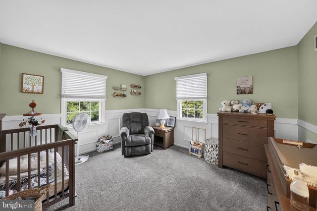 11 RIVERVIEW DR, Ewing, NJ 08628