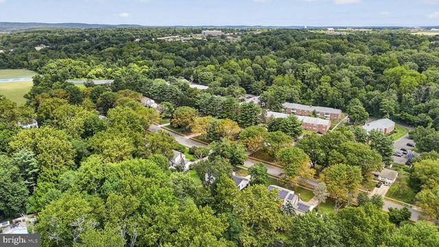 11 RIVERVIEW DR, Ewing, NJ 08628