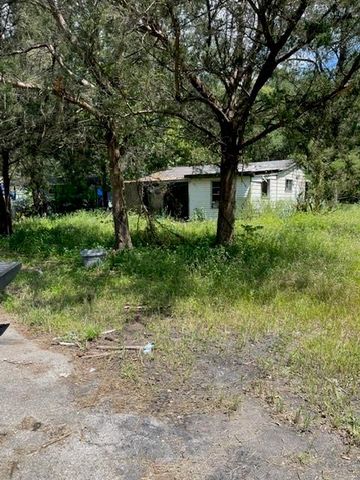 25606 Waterland Drive, Huffman, TX 77336