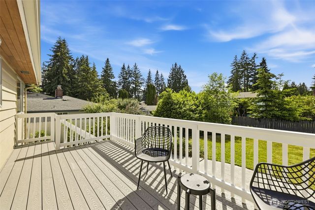 19906 83rd Place W, Edmonds, WA 98026