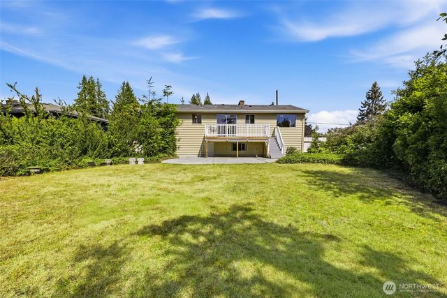 19906 83rd Place W, Edmonds, WA 98026