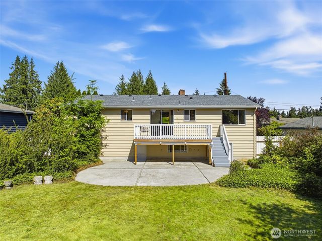 19906 83rd Place W, Edmonds, WA 98026