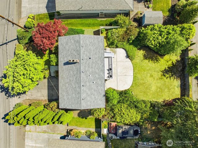 19906 83rd Place W, Edmonds, WA 98026