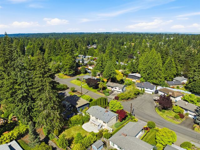 19906 83rd Place W, Edmonds, WA 98026