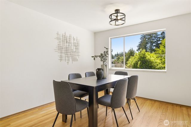19906 83rd Place W, Edmonds, WA 98026