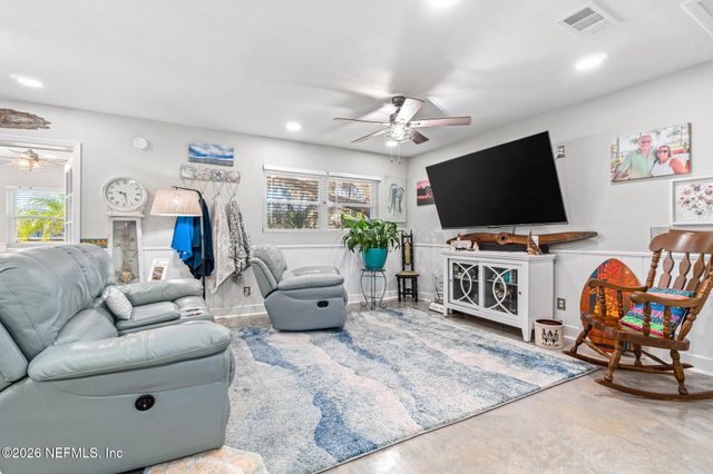 200 BASS Drive, Crescent City, FL 32112