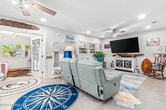 200 BASS Drive, Crescent City, FL 32112