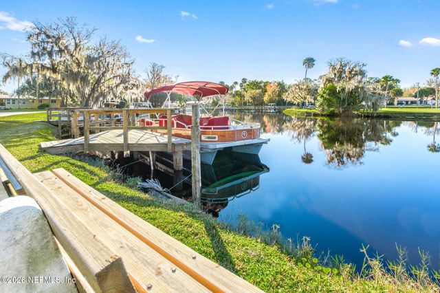 200 BASS Drive, Crescent City, FL 32112