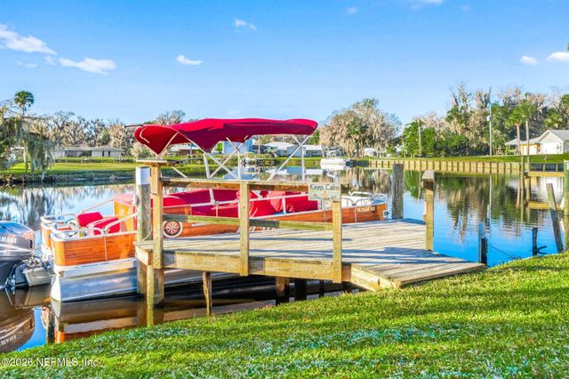 200 BASS Drive, Crescent City, FL 32112