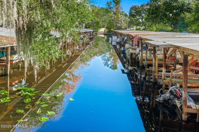 200 BASS Drive, Crescent City, FL 32112