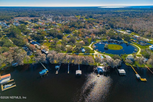 200 BASS Drive, Crescent City, FL 32112