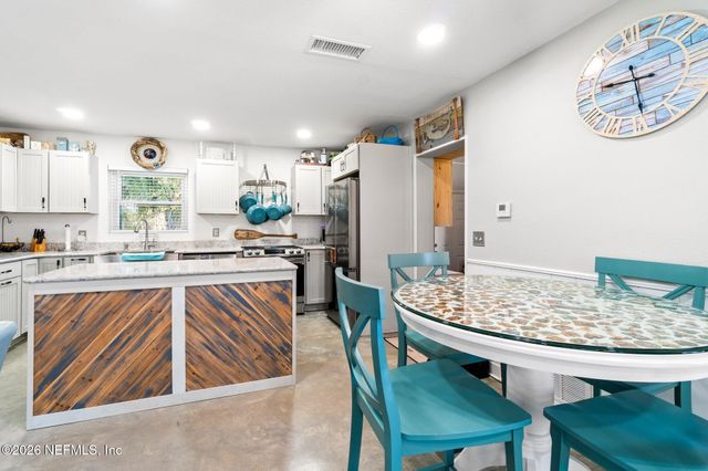 200 BASS Drive, Crescent City, FL 32112