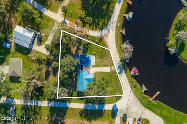 200 BASS Drive, Crescent City, FL 32112