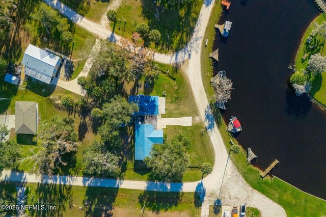 200 BASS Drive, Crescent City, FL 32112