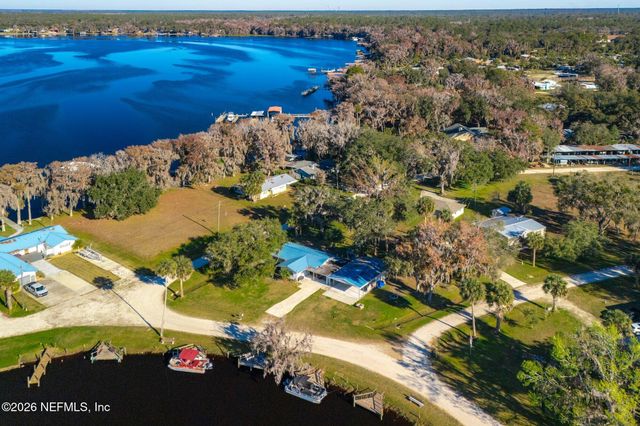 200 BASS Drive, Crescent City, FL 32112