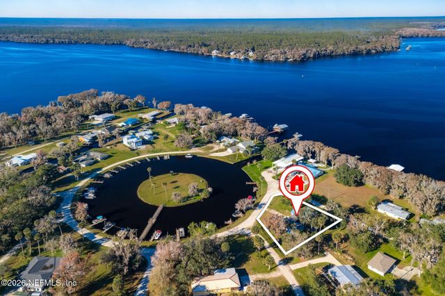 200 BASS Drive, Crescent City, FL 32112