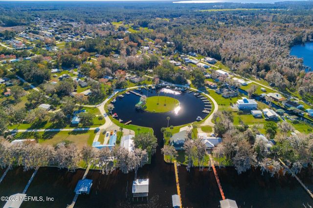 200 BASS Drive, Crescent City, FL 32112