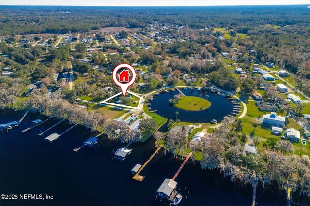 200 BASS Drive, Crescent City, FL 32112