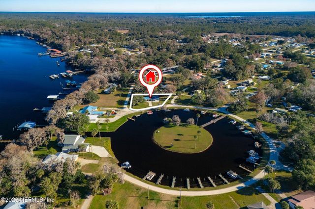 200 BASS Drive, Crescent City, FL 32112