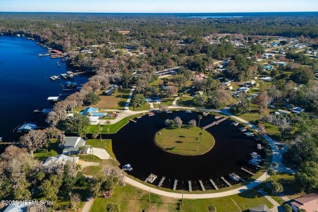 200 BASS Drive, Crescent City, FL 32112