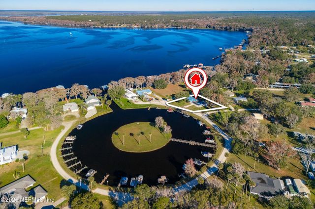 200 BASS Drive, Crescent City, FL 32112