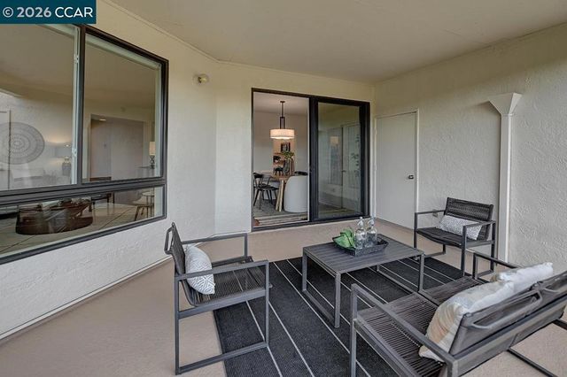 3711 Terra Granada Dr 3A, Walnut Creek, CA 94595