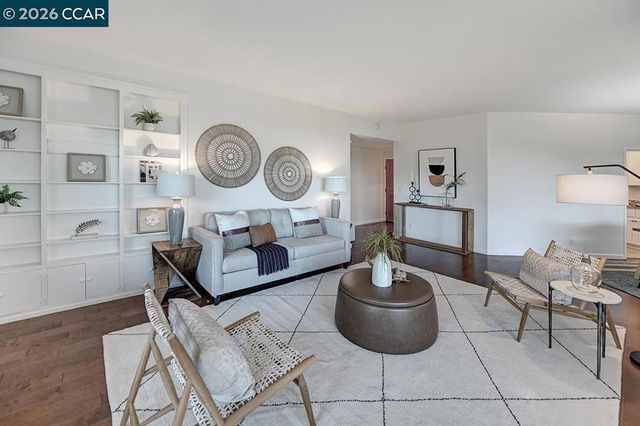 3711 Terra Granada Dr 3A, Walnut Creek, CA 94595