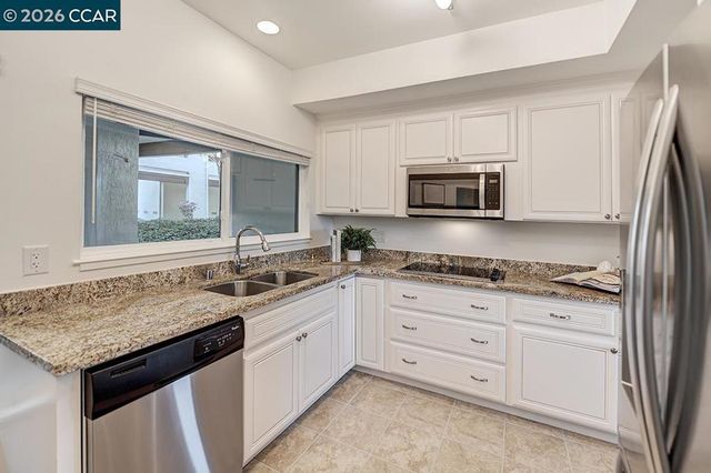 3711 Terra Granada Dr 3A, Walnut Creek, CA 94595