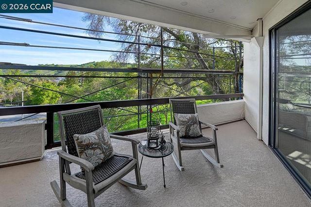 3711 Terra Granada Dr 3A, Walnut Creek, CA 94595