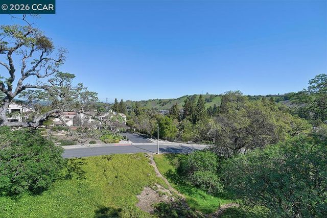 3711 Terra Granada Dr 3A, Walnut Creek, CA 94595