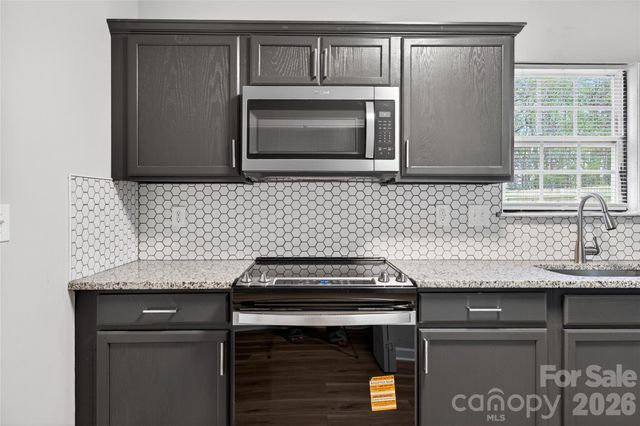 412 Morningside Road, Charlotte, NC 28214