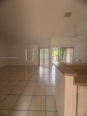1004 San Remo Cir, Homestead, FL 33035