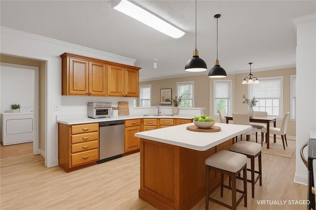 1574 Glenfield Drive, Lawrenceville, GA 30043