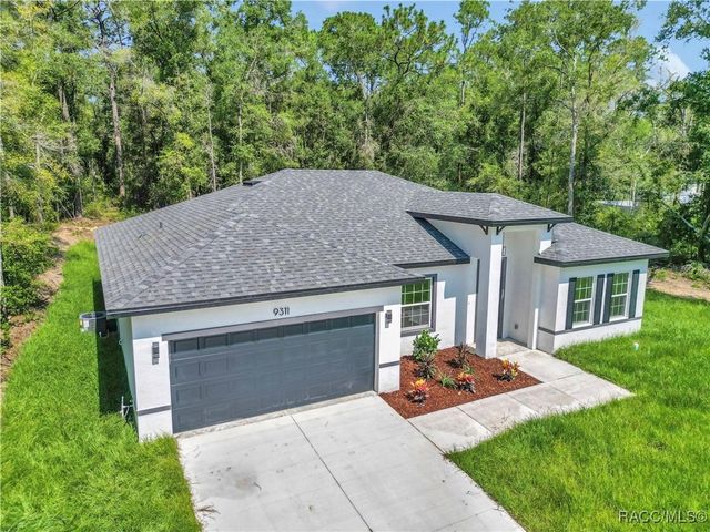 9311 N Sherman Drive, Citrus Springs, FL 34434
