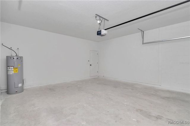 9311 N Sherman Drive, Citrus Springs, FL 34434