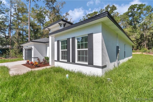 9311 N Sherman Drive, Citrus Springs, FL 34434