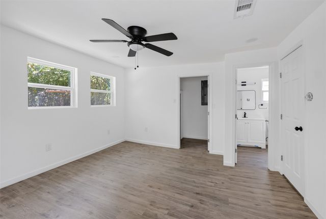 1212 E Ramsey Avenue, Fort Worth, TX 76104