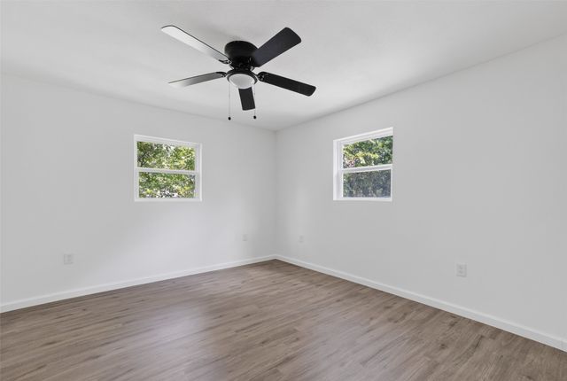 1212 E Ramsey Avenue, Fort Worth, TX 76104